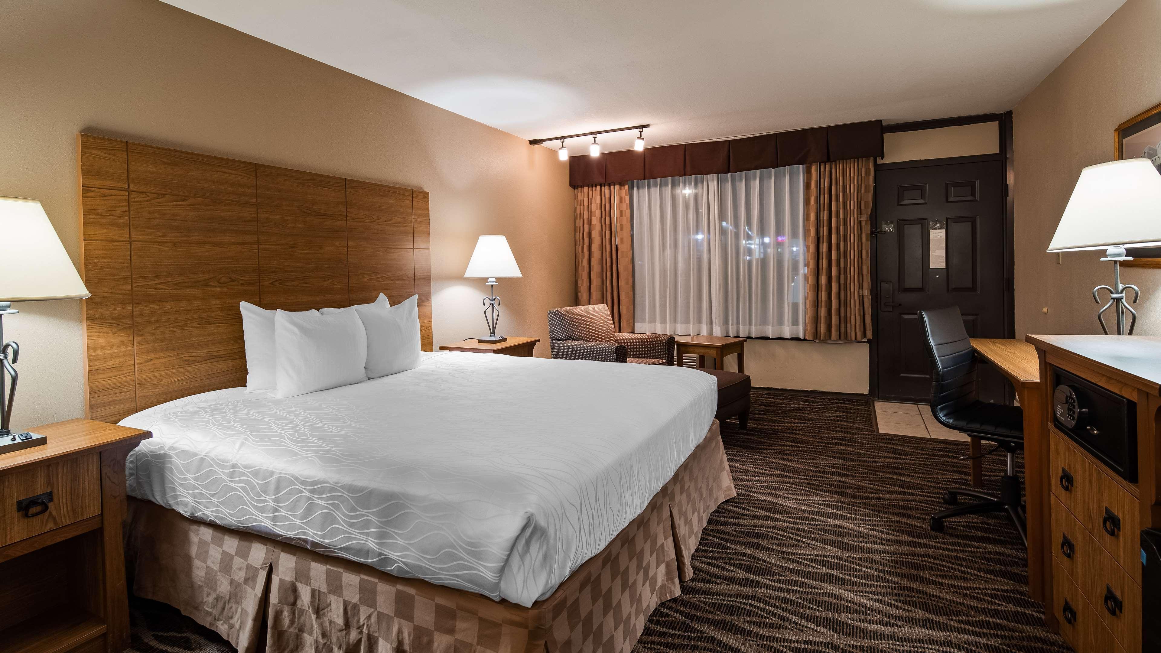 Best Western Plus Saddleback Inn And Conference Center Oklahoma City Exterior photo