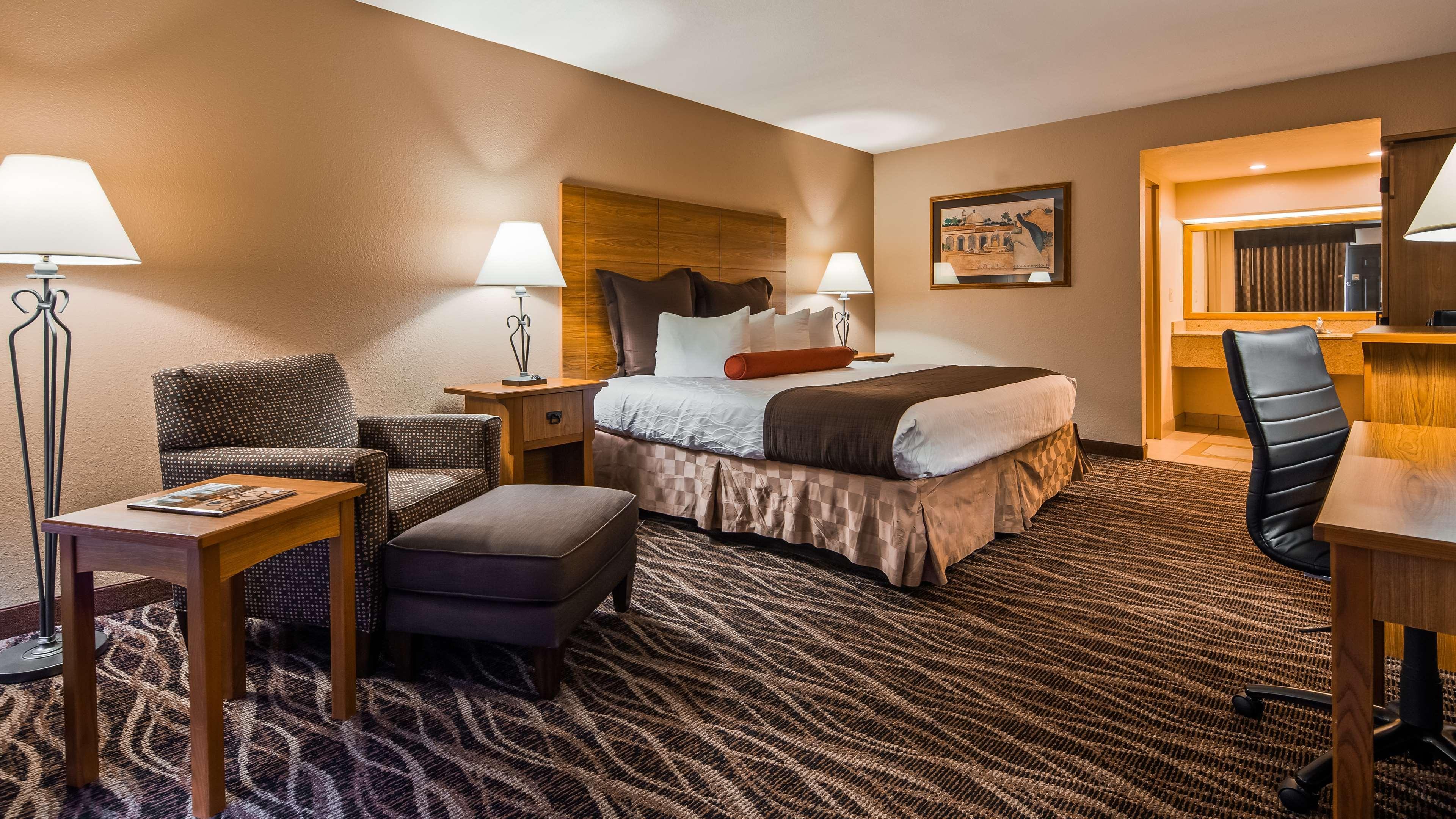 Best Western Plus Saddleback Inn And Conference Center Oklahoma City Exterior photo